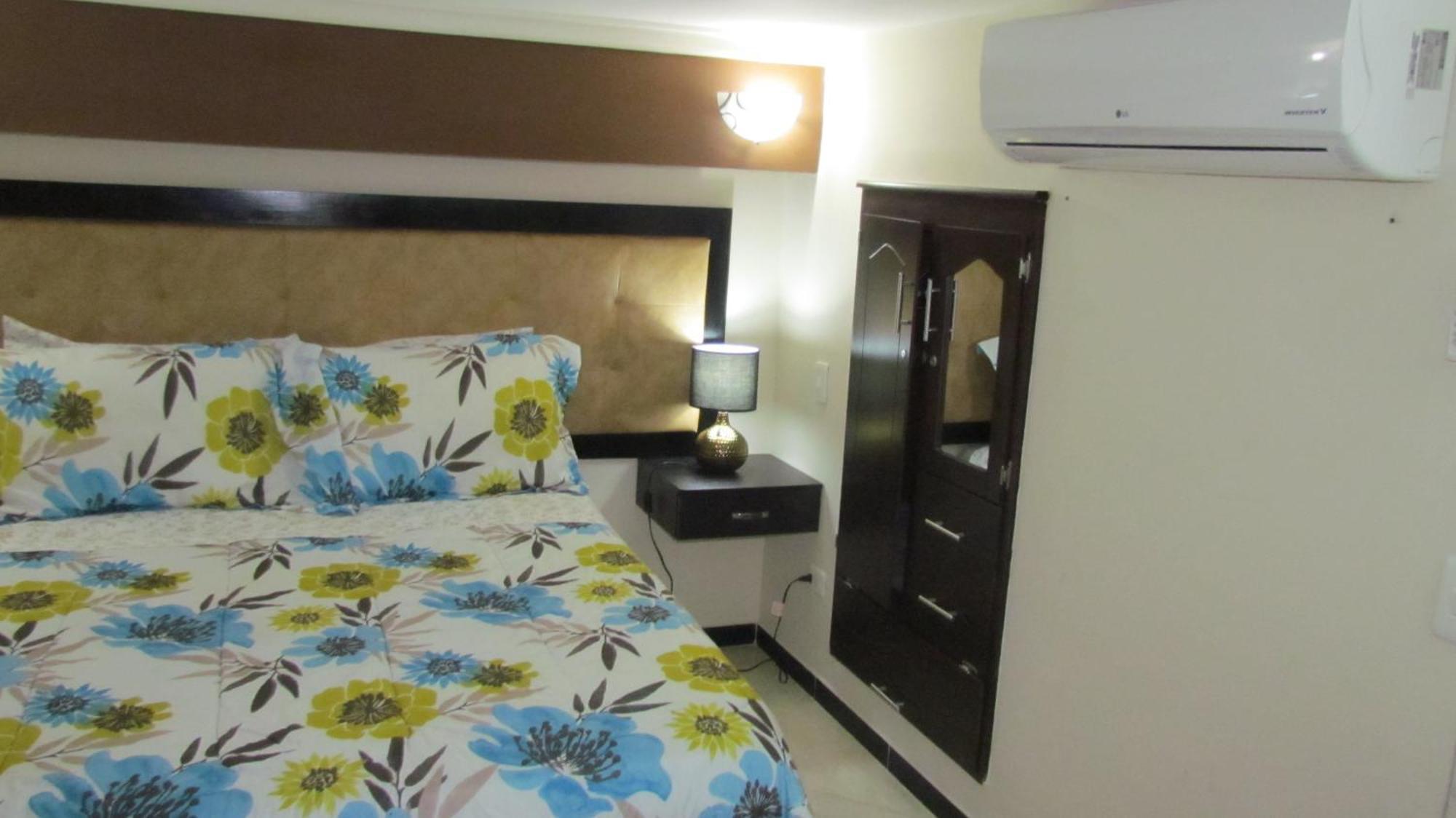 Apartamentos En El Poblado Medellín Chambre photo