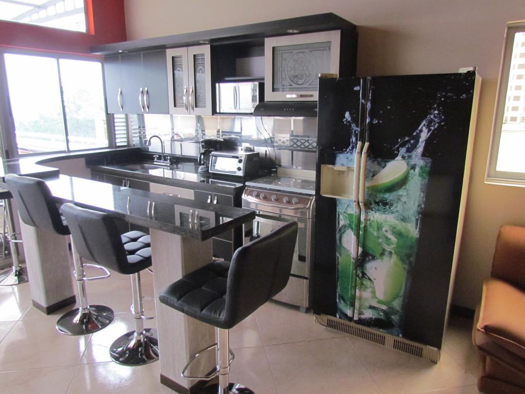 Apartamentos En El Poblado Medellín Extérieur photo