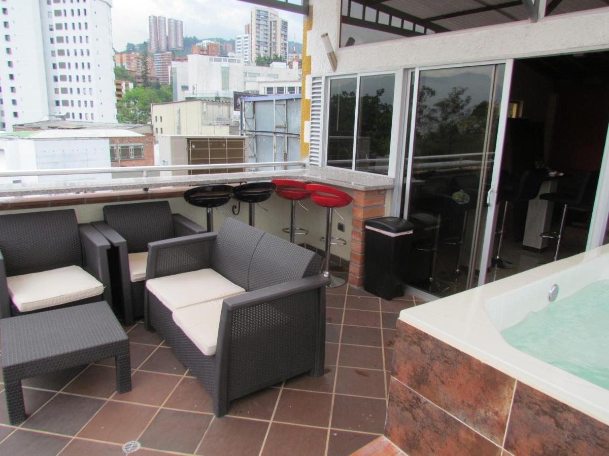 Apartamentos En El Poblado Medellín Extérieur photo