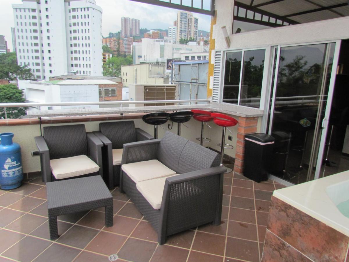 Apartamentos En El Poblado Medellín Extérieur photo